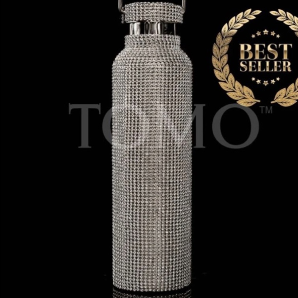 TOMO Luxury Water Bottle New in Box